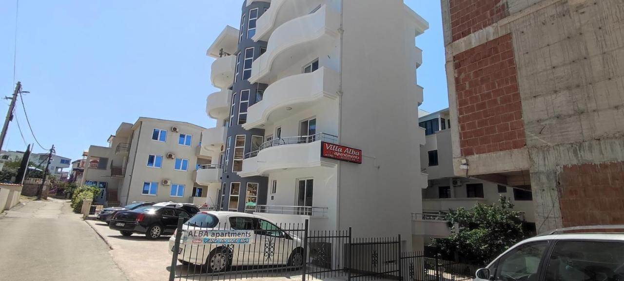 Villa Alba Apartments Dobra Voda Exteriör bild