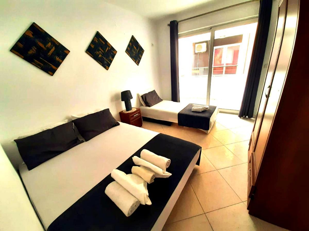Villa Alba Apartments Dobra Voda Exteriör bild